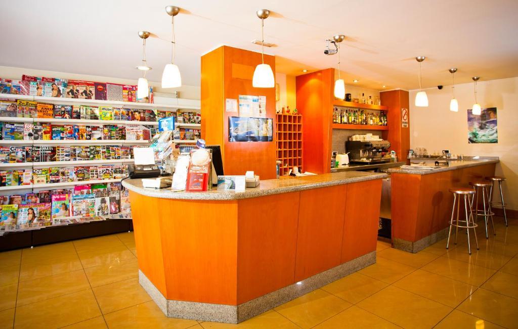 Hotel Maycar A Coruña Buitenkant foto