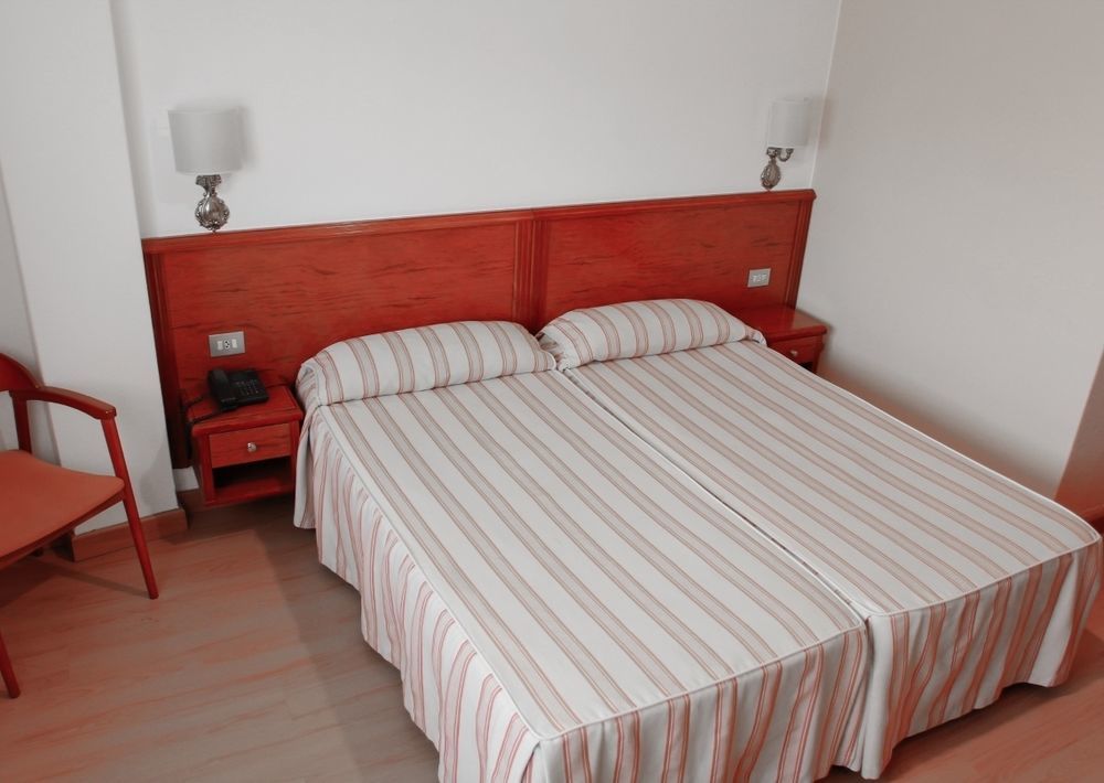 Hotel Maycar A Coruña Buitenkant foto